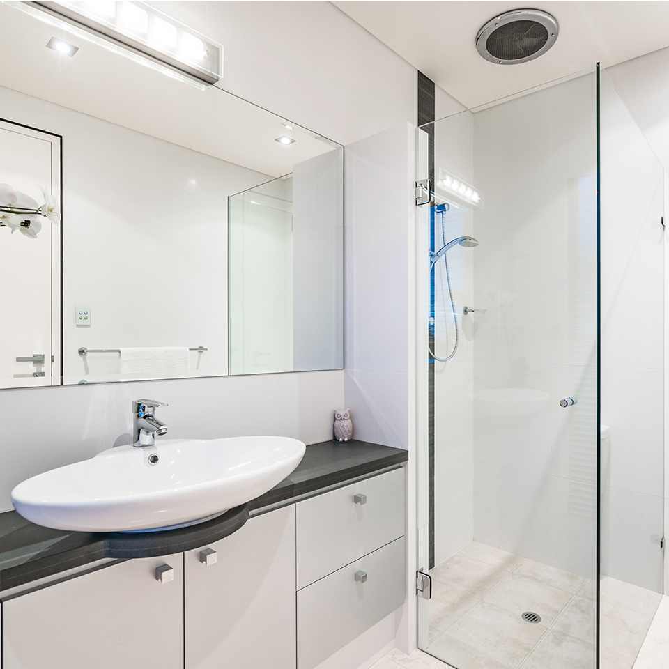 Penceresiz Banyolar İçin En Uygun 9 Boya Rengi