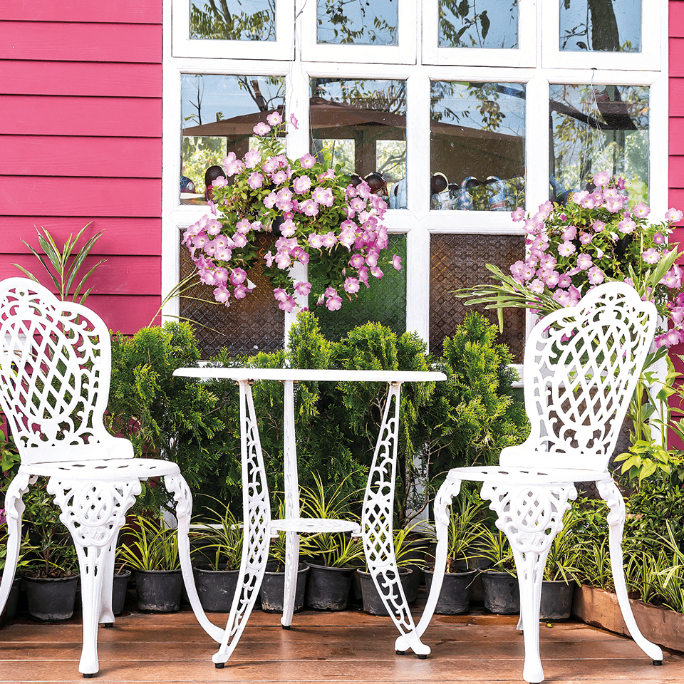 Bakım Gerektirmeyen Dış Mekân Mobilyaları